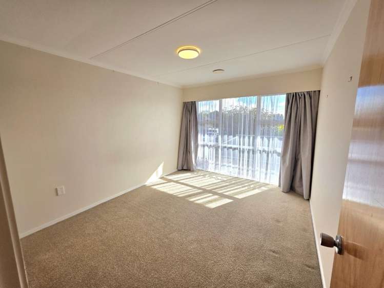1/19c Gardenia Ave 10825_10