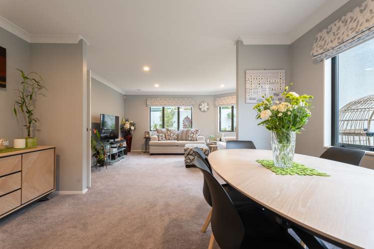 13 Claverton Grove Churton Park_7