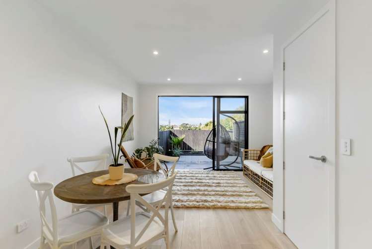 7/14 Eastwood Rise Browns Bay_6