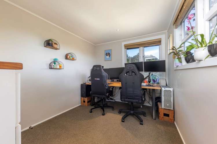 3 Laingholm Drive Laingholm_20