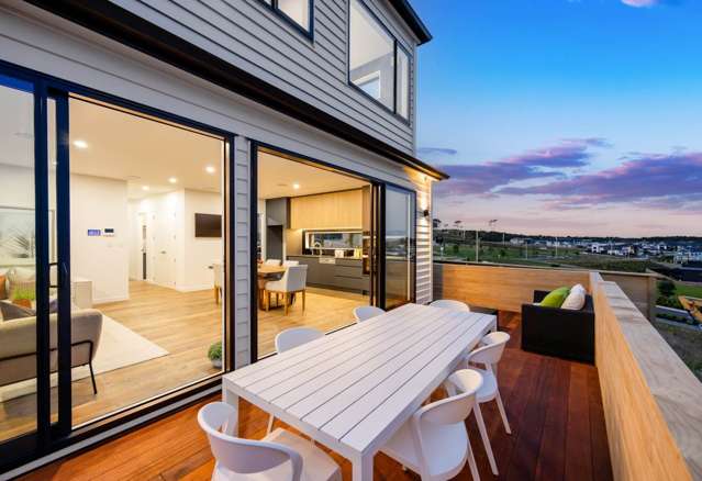 7 Pakirikiri Street Long Bay_3