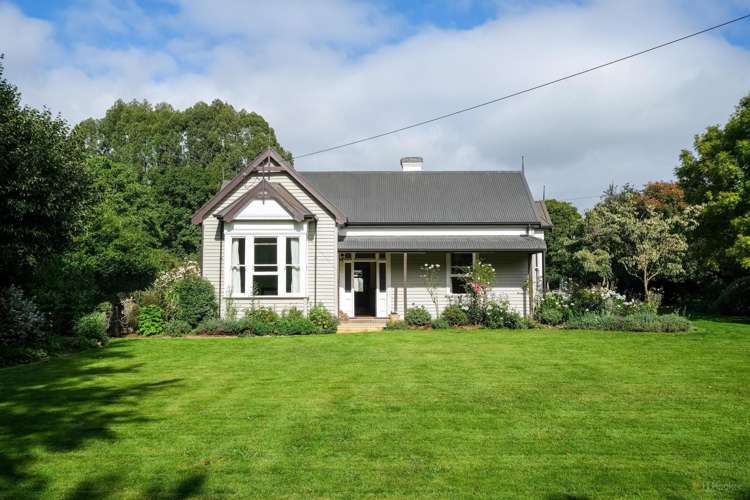 111 Main North Road Geraldine_15