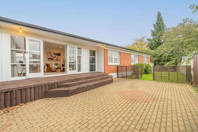 Outstanding Family Home!!