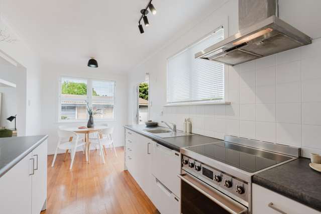 39 Garden Heights Avenue Glenview_3