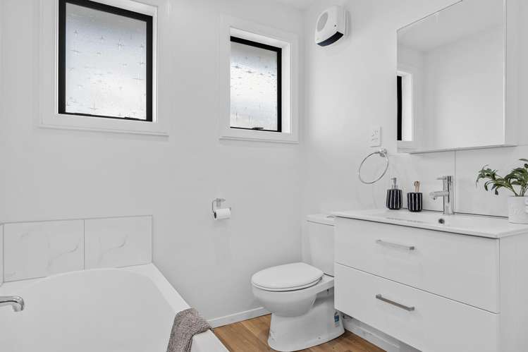 355 Pine Avenue South New Brighton_10