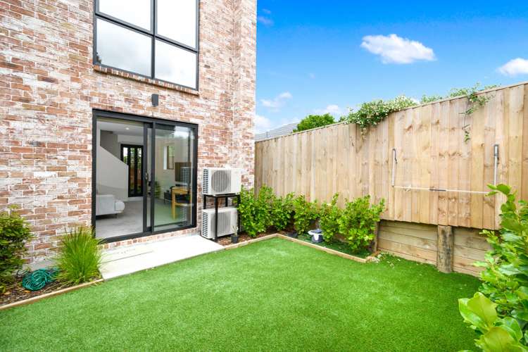 10/57 Taikata Road Te Atatu Peninsula_13