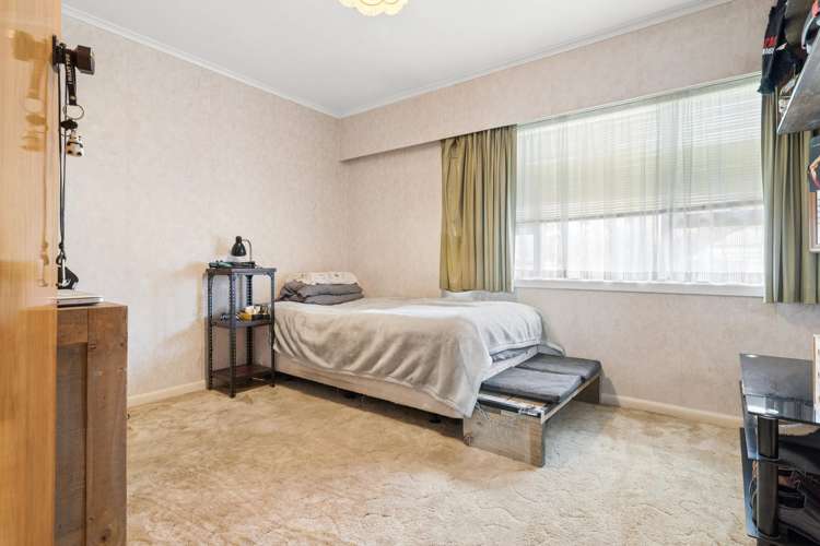 15 Manse Road Pahurehure_13