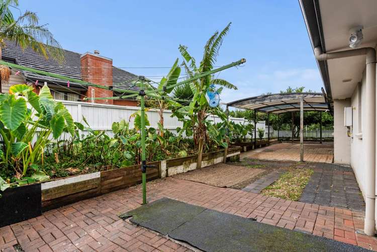 206 Carnoustie Drive Wattle Downs_21