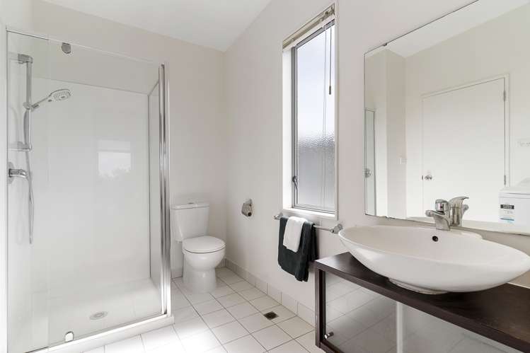 64/7 Kelvin Hart Drive East Tamaki_10