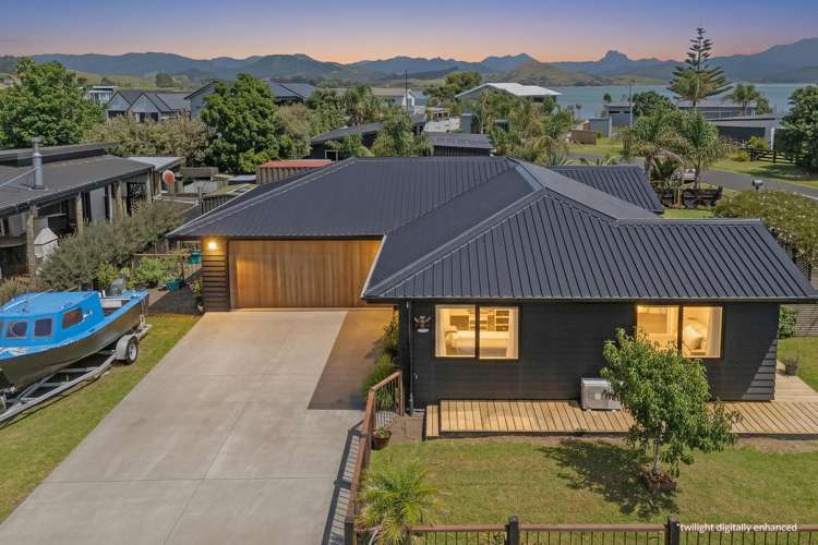 150 Harbour Drive Matarangi_28