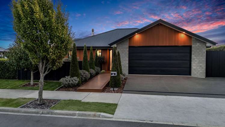 8 Turvey Street Pegasus_22