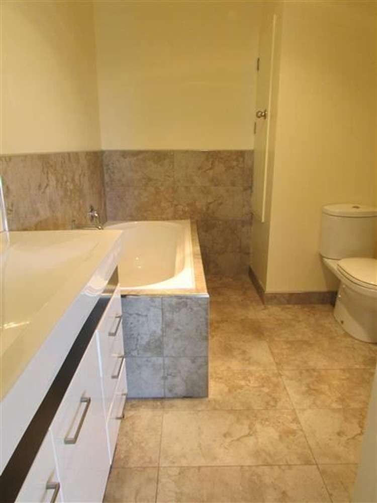 101 Alec Craig Way Gulf Harbour_12