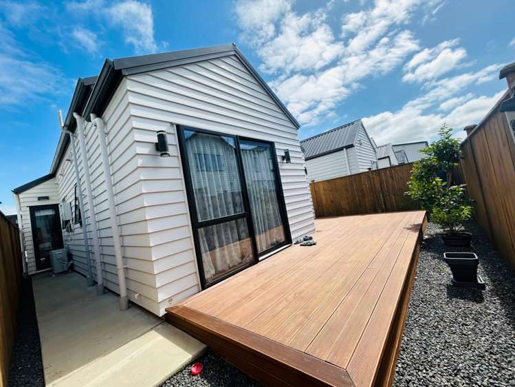 12 John Burns Road Takanini_12