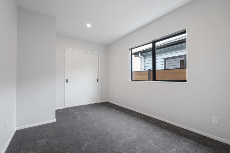 18 Furlough Road Opaheke_16
