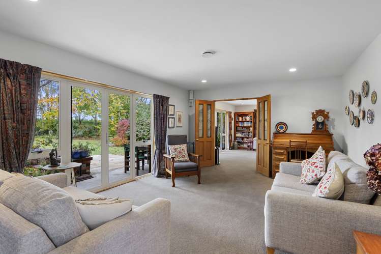 2183 South Eyre Road West Eyreton_7