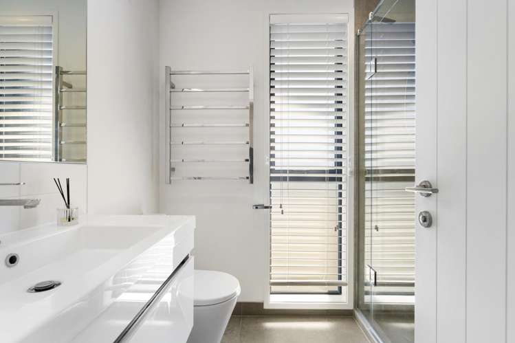 119 Ninth View Avenue Beachlands_16