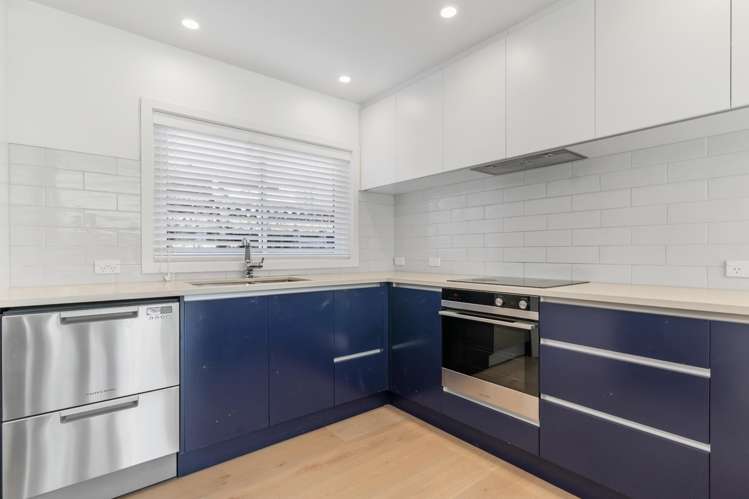 22a Hazel Avenue Mount Roskill_6