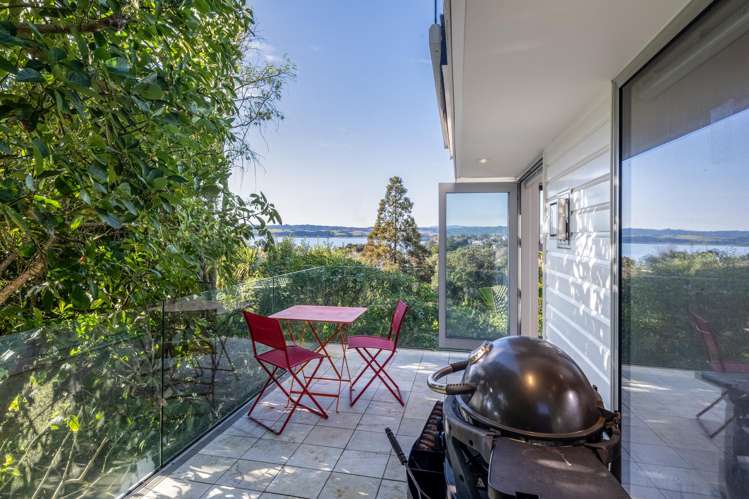 7 Fenton Terrace Cockle Bay_13