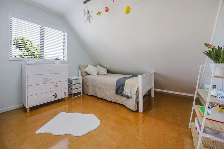 2/11 Cairngorm Place Highland Park_15