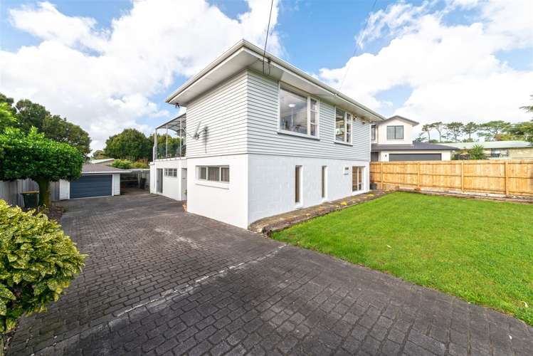 19 Marlene Avenue Te Atatu South_29