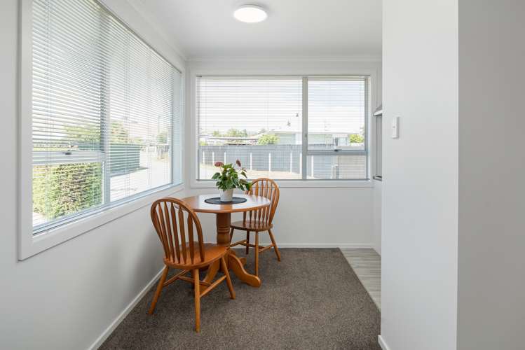 8b Buick Street Redwoodtown_5