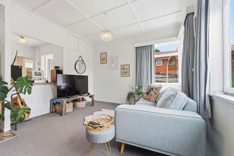 3/718 Beach Road Browns Bay_4