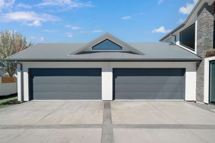 39 Waterstock Way Parklands_35