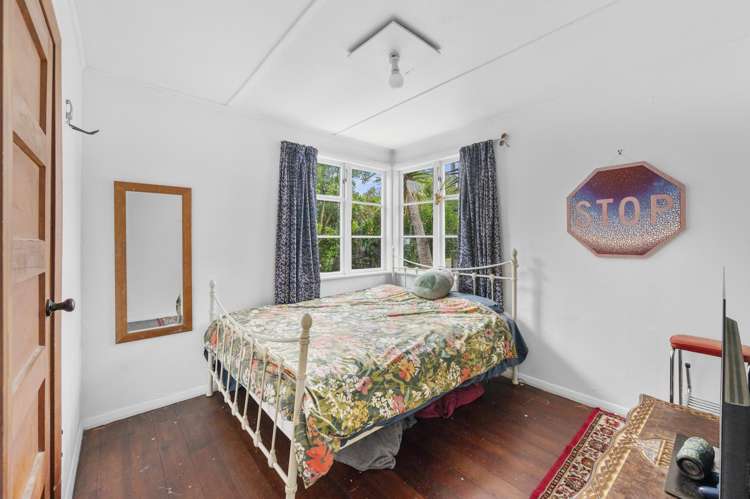 720 Kowhai Street Mahora_21