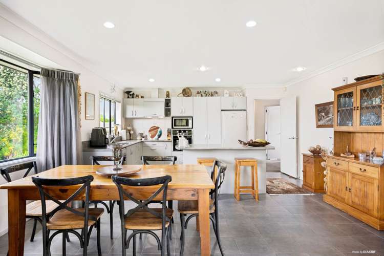 6 Lieshout Way Pukekohe_6