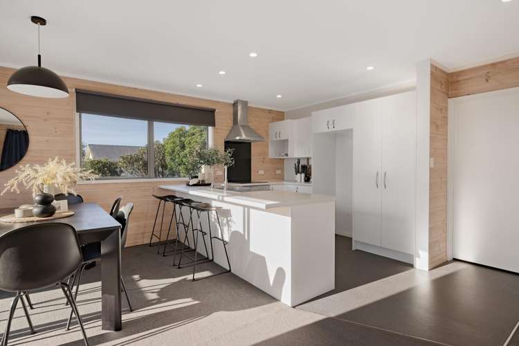 92A Links Avenue_3