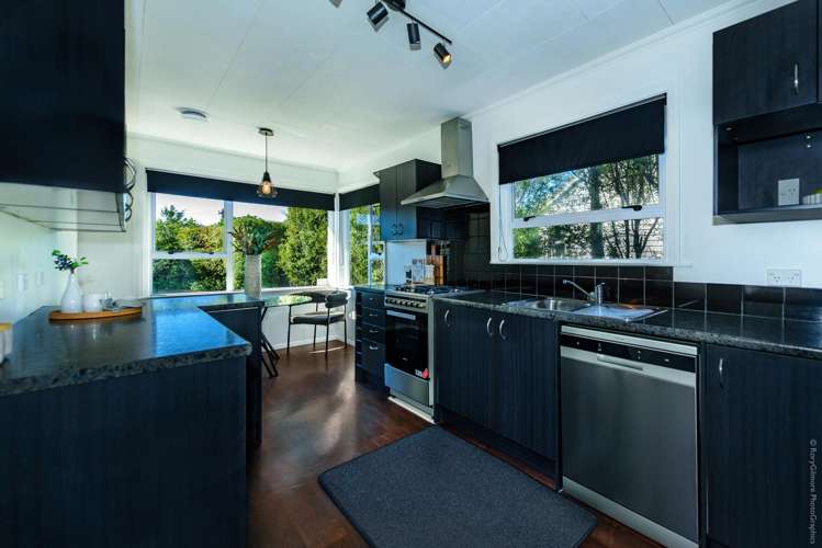 27a Achilles Street Burwood_6