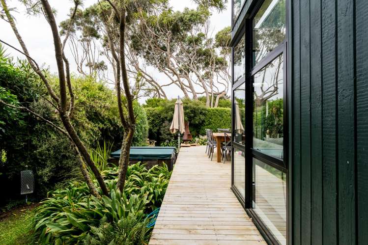 17 Sulisker Street Karitane_19