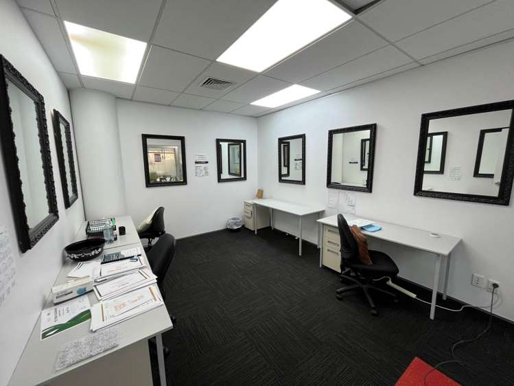 1-A/22 Amersham Way Manukau_8