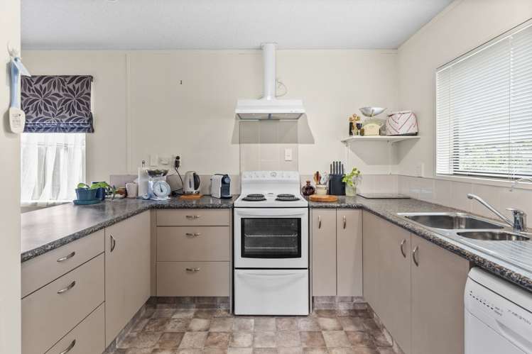 14 Conrad Place Leamington_3