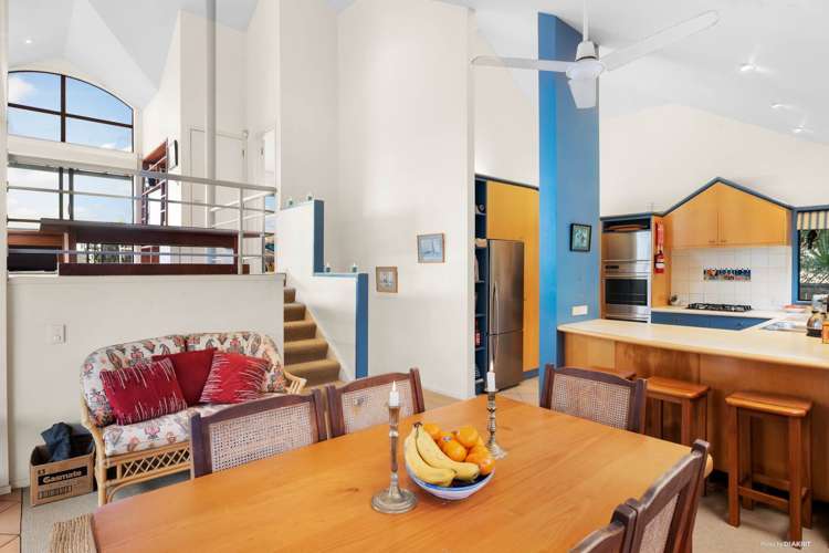 2/18 Richmond Avenue Northcote Point_6