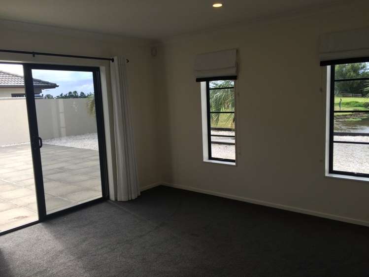 37 Oriental Parade Papamoa_16