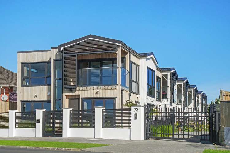 73E New Windsor Road_0