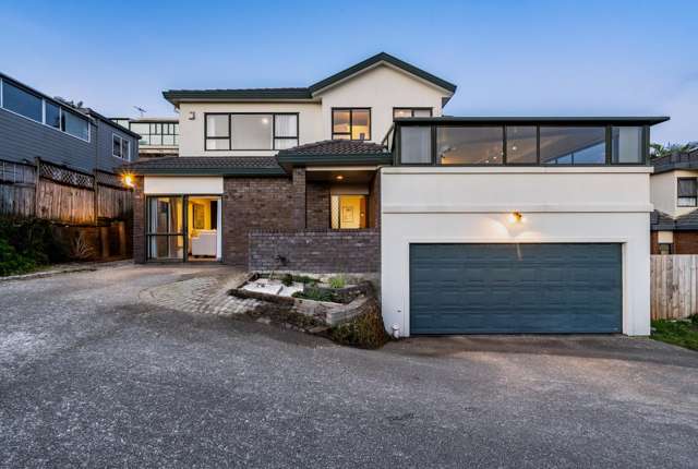 Vendor says must sell-4 bed 3 bath 236sqm floor