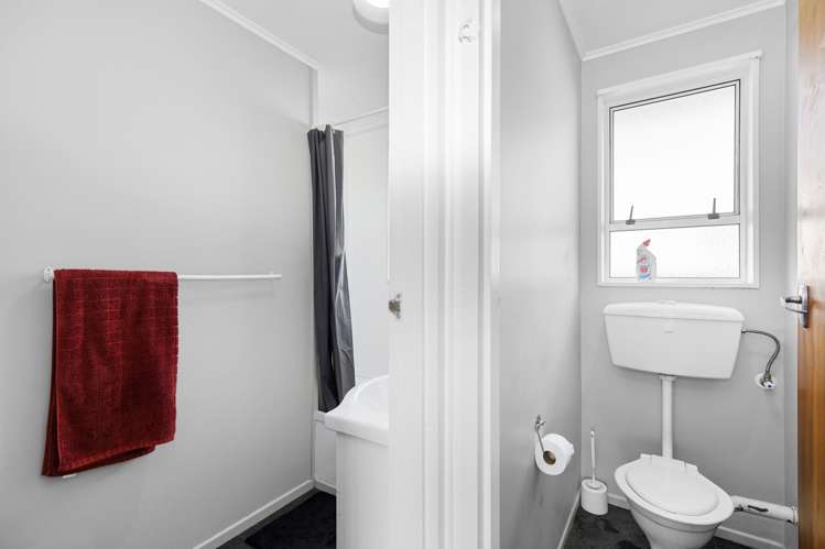 28B Matthews Road Wainuiomata_7