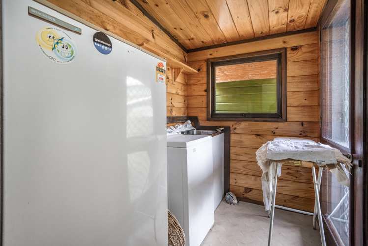 19 Deller Drive Carterton_18