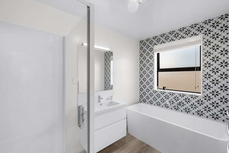 6 Lussa Close Yaldhurst_15