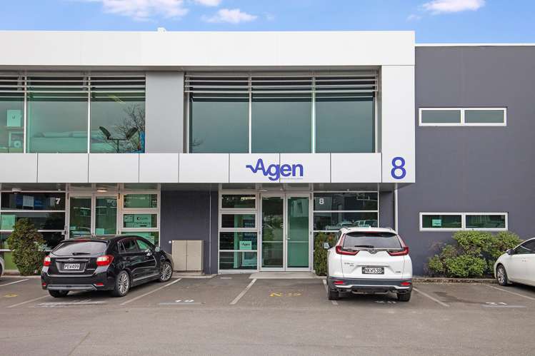 8/2 Barry Hogan Place Riccarton_2
