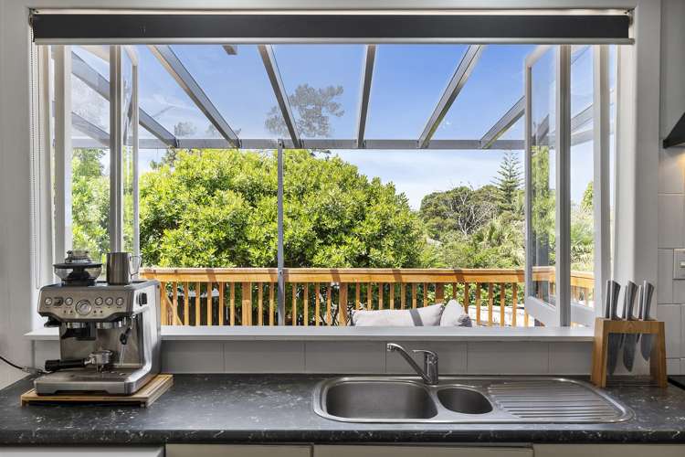 243 Rangatira Road Beach Haven_11