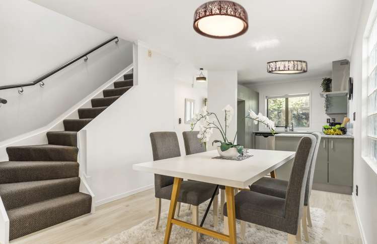 27 Verdale Circle Glen Eden_22