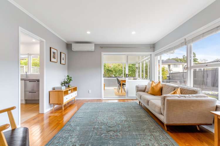 2/42 Chartwell Avenue Glenfield_3