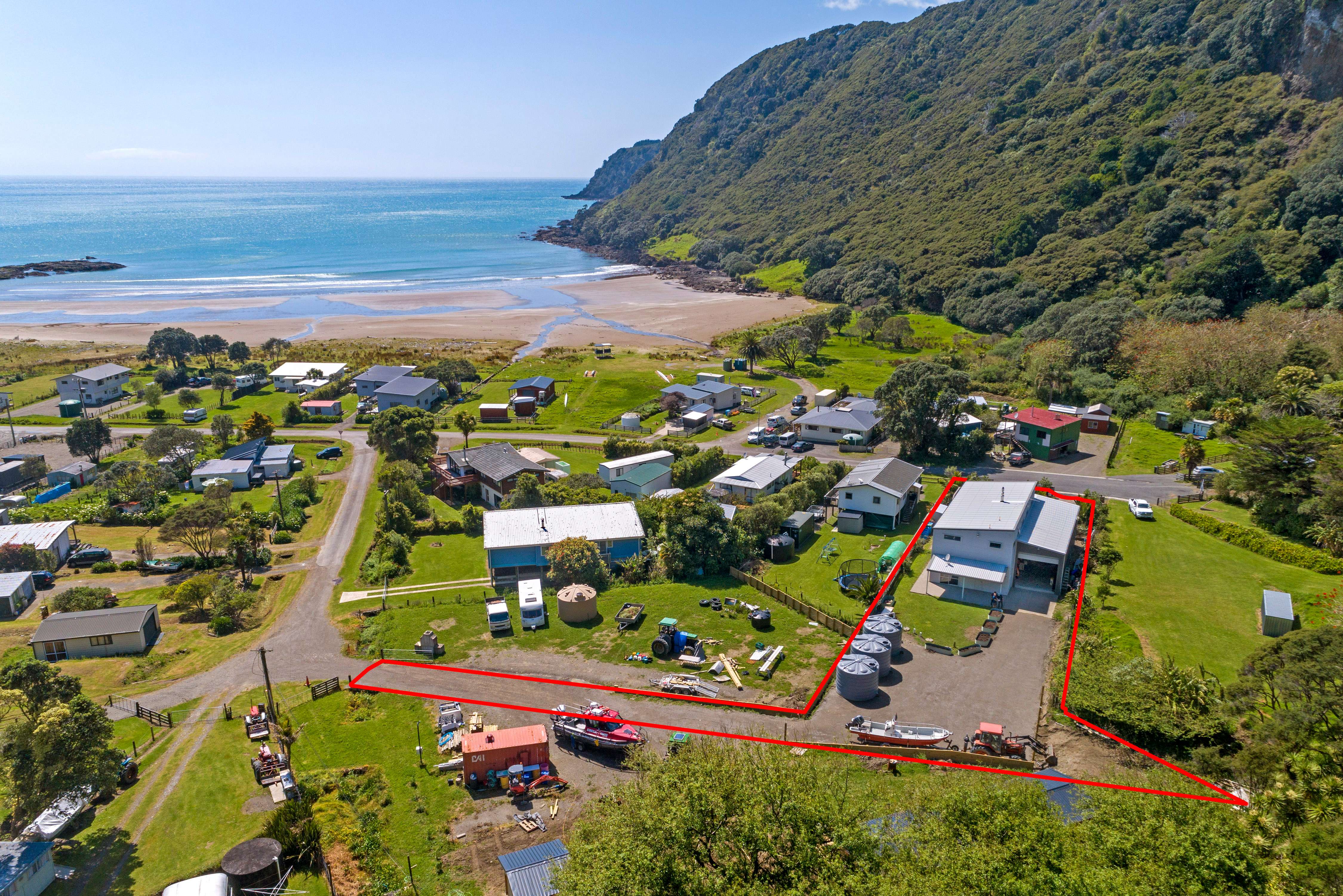 146 Onepoto Road Hicks Bay Gisborne District Houses for Sale