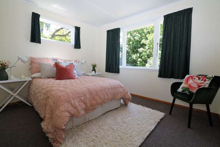 6 Lincoln Road Carterton_7