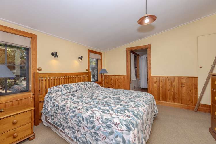 7 Mclellan Place Albert Town_8