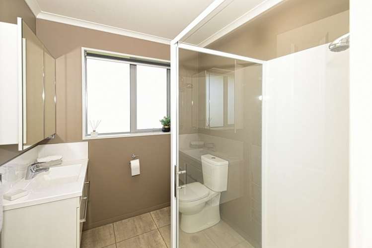 13 Orchard Grove Netherby_11