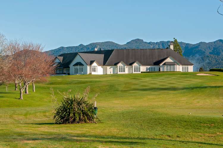 24 Gleneagles Drive Aongatete_20